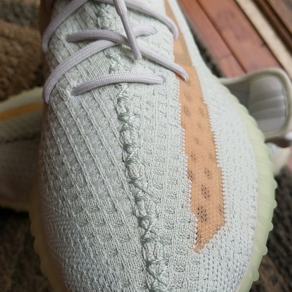 Adidas Yeezy Boost 350 V2 True Form Hyperspace